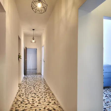 Scoglio With Private Hot Tub And Air Conditioning * Lierna