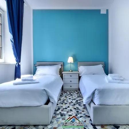 Scoglio With Private Hot Tub And Air Conditioning Villa