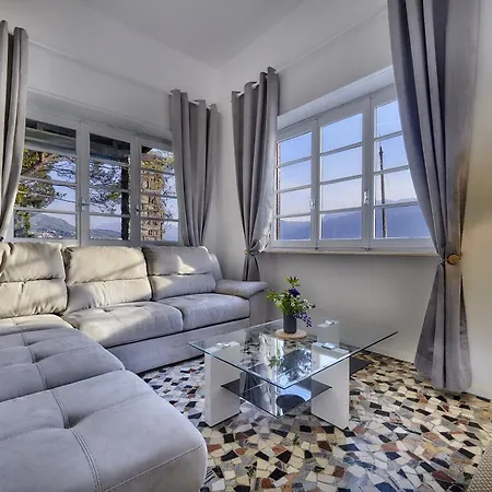 Villa Scoglio With Private Hot Tub And Air Conditioning *