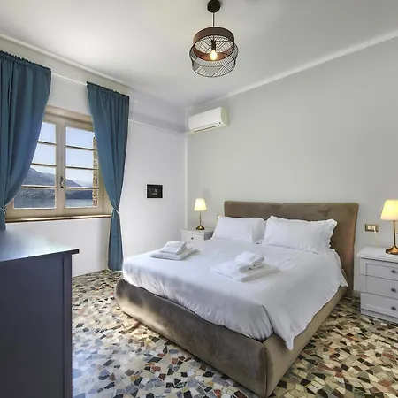 Scoglio With Private Hot Tub And Air Conditioning *